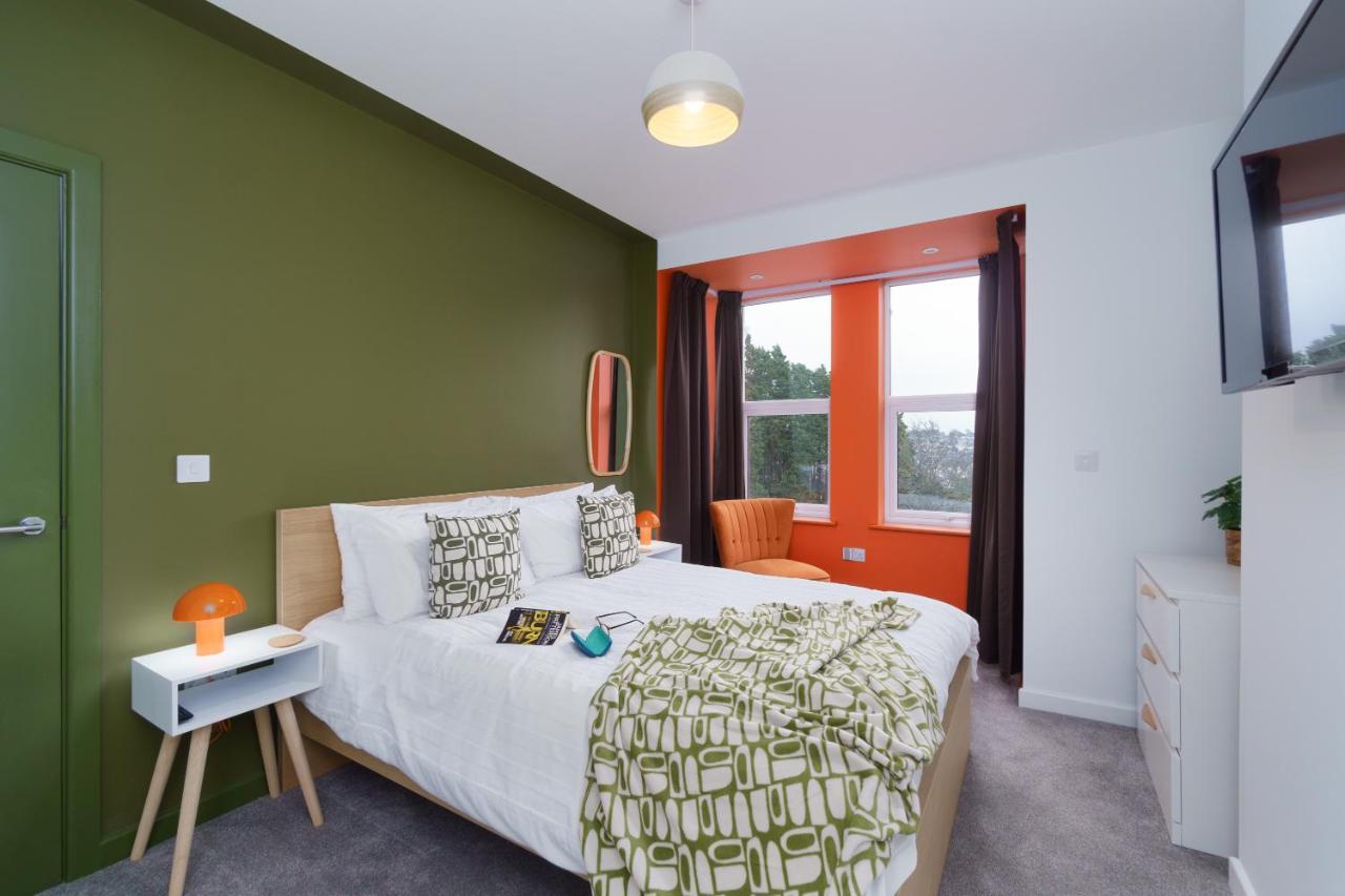 Apartment Two - Private Car Park, Comfortable And Well Equipped - By Ocean City Retreats 플리머스 외부 사진